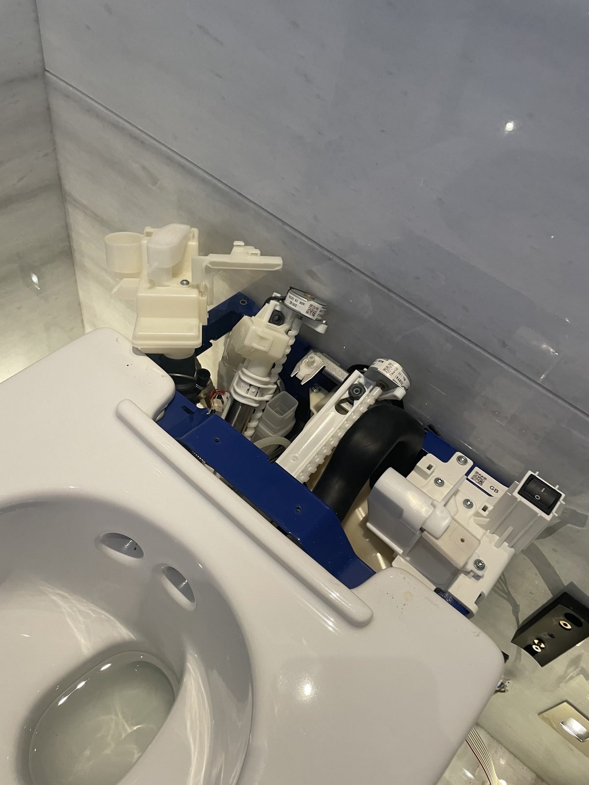 Επισκευή Geberit AquaClean